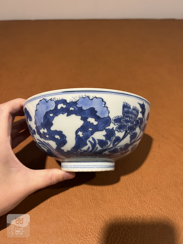 清康熙 青花洞石花鸟纹大碗 - 图2